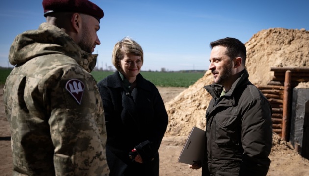 Зеленський: В України немає снарядів для контрнаступальних дій 