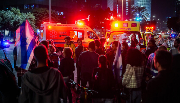 В Ізраїлі авто в'їхало у натовп під час мітингу, троє постраждалих