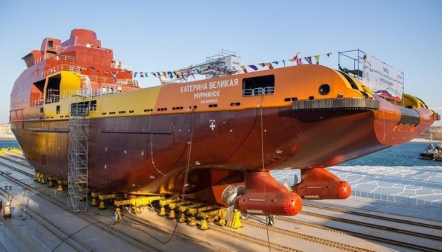 У Росії горіло судно «Катерина Велика», є загиблий та постраждалі