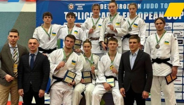 Збірна України U18 із дзюдо виграла 12 медалей Кубка Європи у Чехії