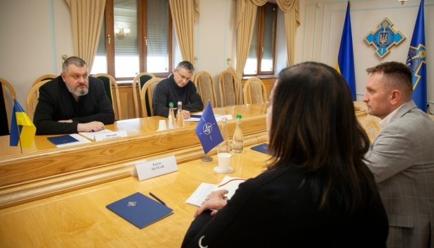 El Secretario del CSND se reúne con la jefa de la Representación de la OTAN en Ucrania