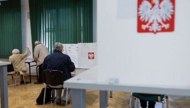 «Холодний душ» на місцевих виборах буде корисним для коаліційних партій - польський політолог