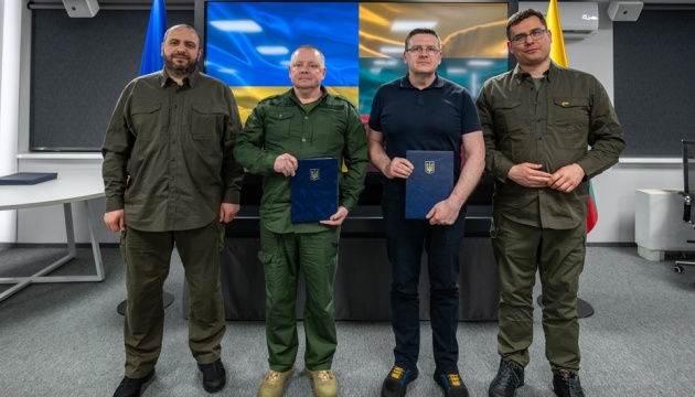 Умєров зустрівся у Києві з новим міністром оборони Литви - говорили про розмінування землі