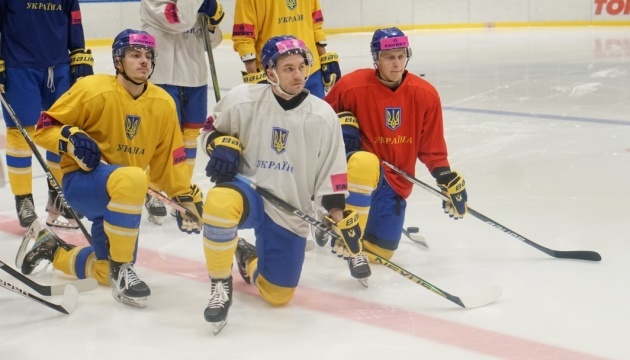 Збірна України у Каунасі продовжує підготовку до чемпіонату світу з хокею