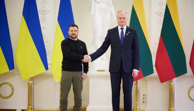 Науседа й Зеленський обговорювали повернення українських чоловіків - радник президента Литви