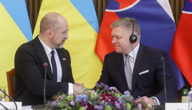 Šmyhal pozval Fica na mierový summit