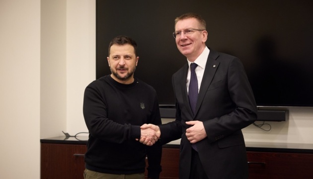 L'Ukraine et la Lettonie signent un accord de sécurité bilatéral