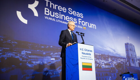 На бізнес-форумі Тримор’я значну увагу приділять відновленню економіки України - Науседа