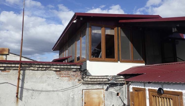 Ексголова Тернопільської облради облаштував на даху багатоповерхівки незаконну надбудову - поліція