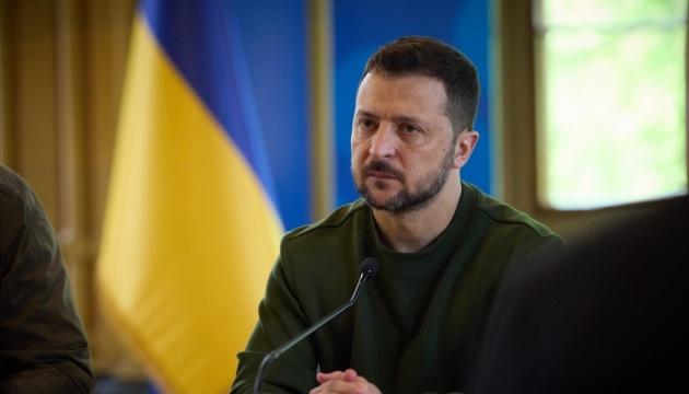 Зеленський: Фронтова ППО потрібна Україні так само, як і захист для міст та сіл