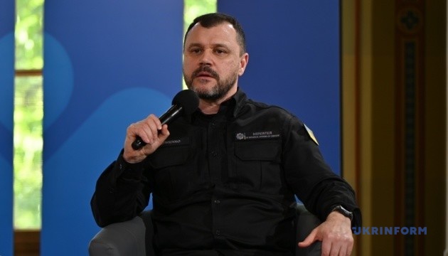 Клименко прокоментував напад на добровольця у Дніпрі