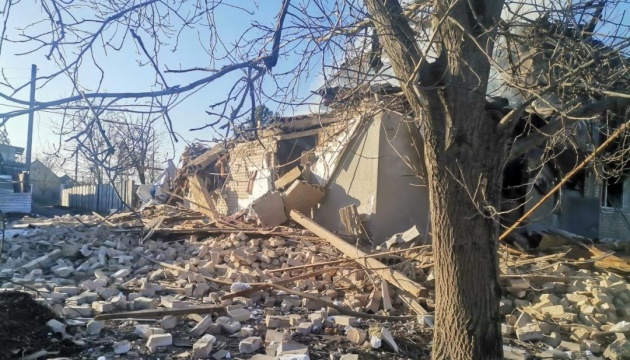 Over 400 strikes: Enemy attacks eight settlements in Zaporizhzhia in past day