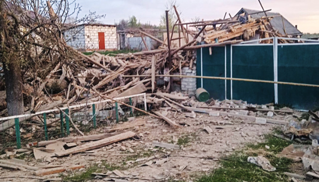 Enemy shells village in Kharkiv region, killing two