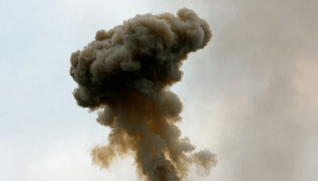 Russische Armee bombardiert Otscheretyne in Region Donezk, ein Mensch tot, zwei verletzt