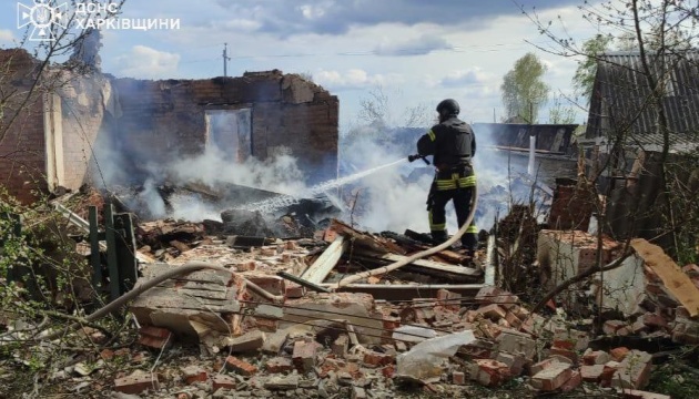 Three civilians injured as enemy shells Kozatske village in Kherson region with mortars