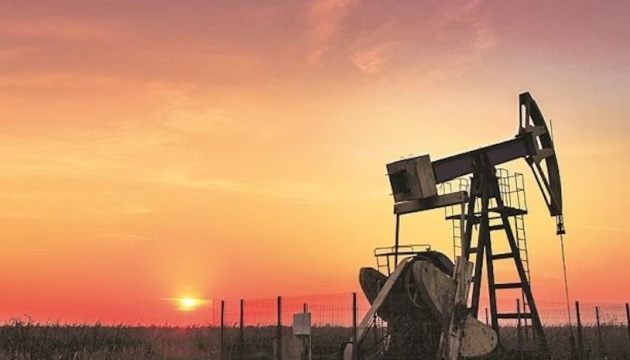 Нафта дешевшає попри ситуацію на Близькому Сході