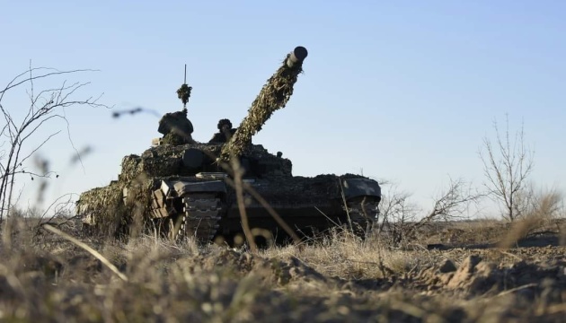 Росіяни на третину зменшили кількість атак на сході - Сили оборони