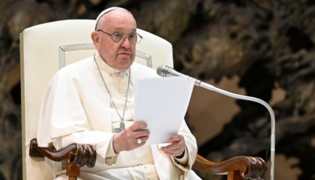 Папа Римський закликав італійських підлітків помолитися за українських дітей