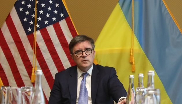 Американська допомога дуже скоро буде в Україні - помічник держсекретаря