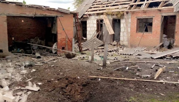 Росіяни обстріляли з артилерії громаду на Сумщині, поранені дві жінки