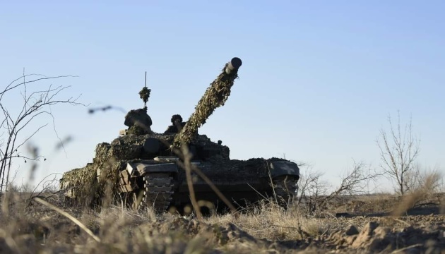 Fuerzas de defensa repelen 56 ataques rusos en cinco direcciones