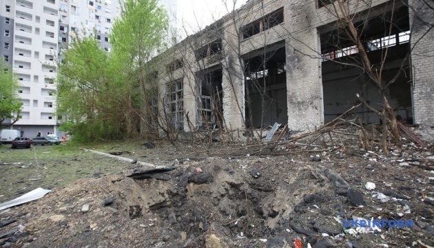 Russen beschießen 24 Siedlungen in Region Cherson, es gibt Tote und Verwundete