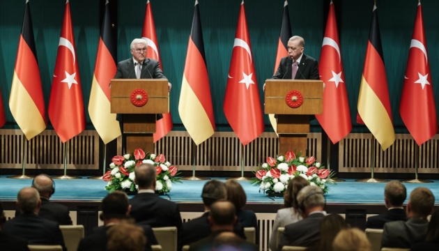 Ердоган закликав ФРН зняти для Туреччини обмеження в оборонній промисловості