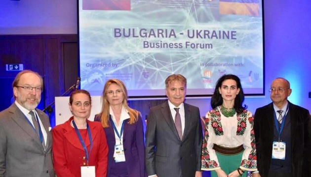 Повоєнну відбудову України обговорили у Болгарії на двосторонньому бізнес-форумі