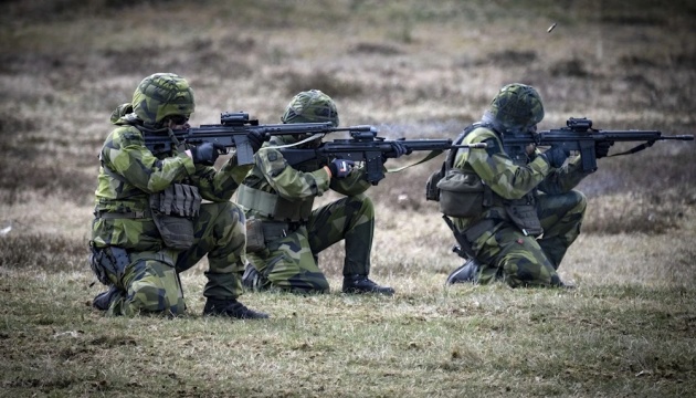 Швеція відправить свої війська до Латвії у складі сил НАТО