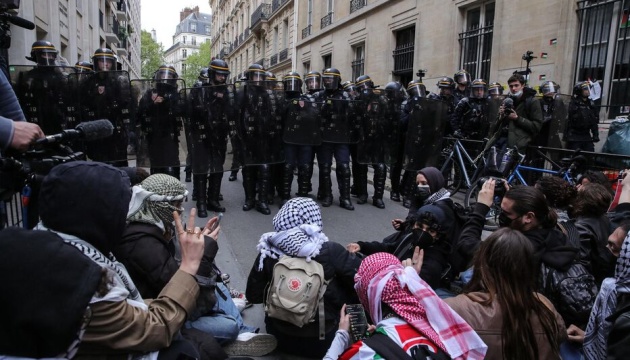 Пропалестинські студенти розблокували престижний паризький університет після угоди з керівництвом