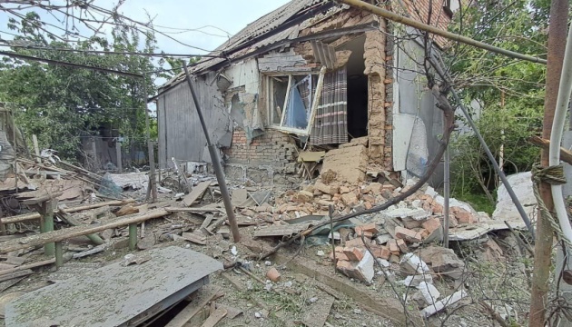 Houses damaged as Russians shell Nikopol district twice today 