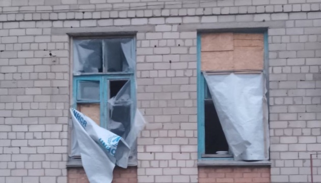 Russians shell Nikopol with heavy artillery, gymnasium damaged
