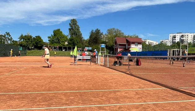 В Ужгороді стартує юнацький тенісний турнір UTF Cup