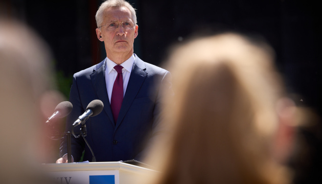 Stoltenberg: Delays in arms supplies to Ukraine has had serious consequences on battlefield