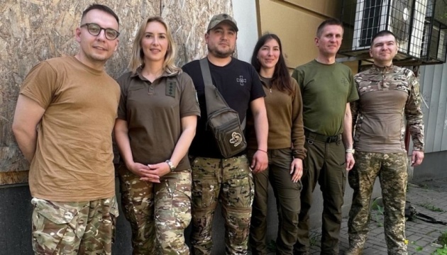 Journalists are heroes. So are the press officers of the Armed Forces of Ukraine