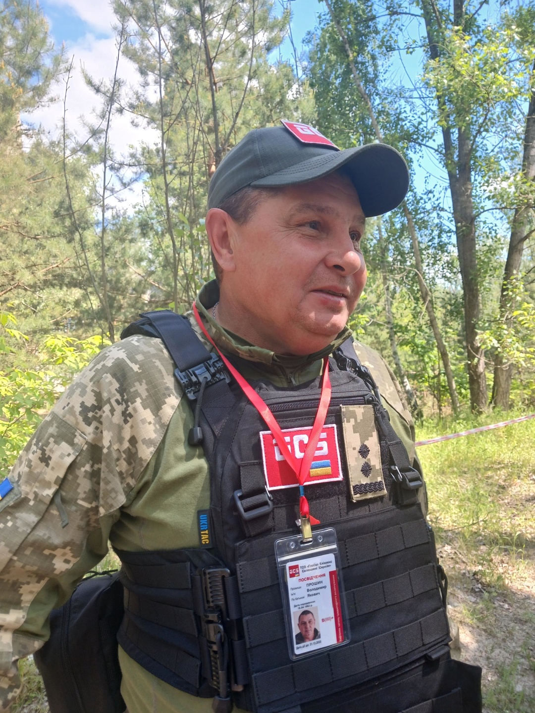 Lieutenant-colonel Volodymyr Proshin, commandant de l'équipe de déminage