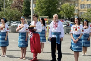 У Швейцарії українська громада організувала свято приходу весни