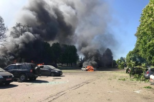 Ataque aéreo a Zólochiv: Al menos seis heridos, incluido un niño