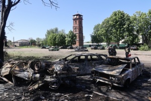 Guerre en Ukraine : Deux morts et six blessés dans une frappe aérienne russe sur Zolotchiv