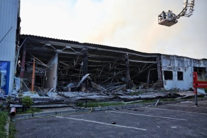 Ракетна атака по Новій пошті в Одесі: пошкоджені близько 900 відправлень