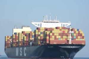 Іран відпустив екіпаж захопленого контейнеровоза MSC Aries