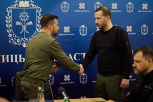 Volodymyr Zelensky a présenté le nouveau chef de l’administration militaire de la région de Khmelnytsky 