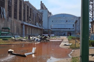 Wärmekraftwerk Slowjanska bei russischem Beschuss beschädigt