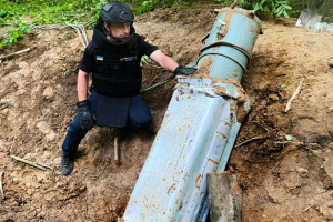 キーウ市内で露軍ミサイル「Ｋｈ６９」の弾頭発見