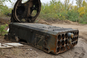 Ukrainische Kämpfer zerstören bei Bachmut russisches Flammenwerfersystem TOS-1 