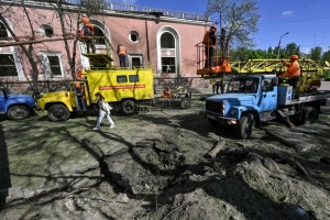 У Запоріжжі внаслідок атаки РФ пошкоджені житлові будинки, заклади освіти та лікарня