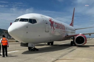 Ще один інцидент в турецькому аеропорту: під час посадки у літака лопнула шина