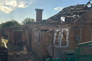 Two killed, eight wounded in Russian strikes on Nikopol