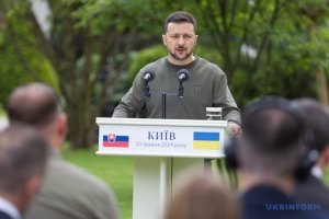 Zelensky: Ukrainian forces stopped Russian offensive in Kharkiv sector this morning