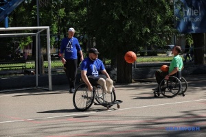 В Одесі пройшло відкрите тренування з баскетболу для ветеранів на візках